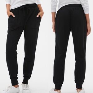 Gap Womens Vintage Inspired Soft Jogger Sweat Pants